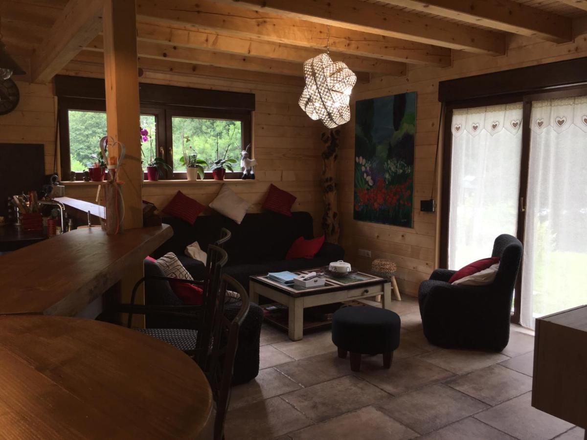 Chalet Du Champs Des Semeaux Wisches Exterior foto